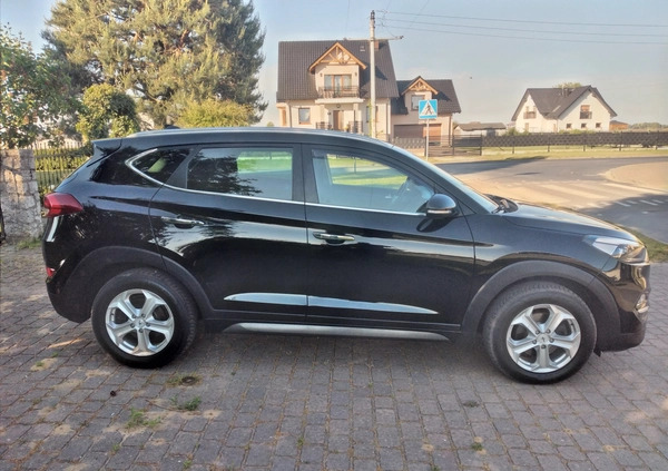 Hyundai Tucson cena 66900 przebieg: 114000, rok produkcji 2016 z Oleśnica małe 154